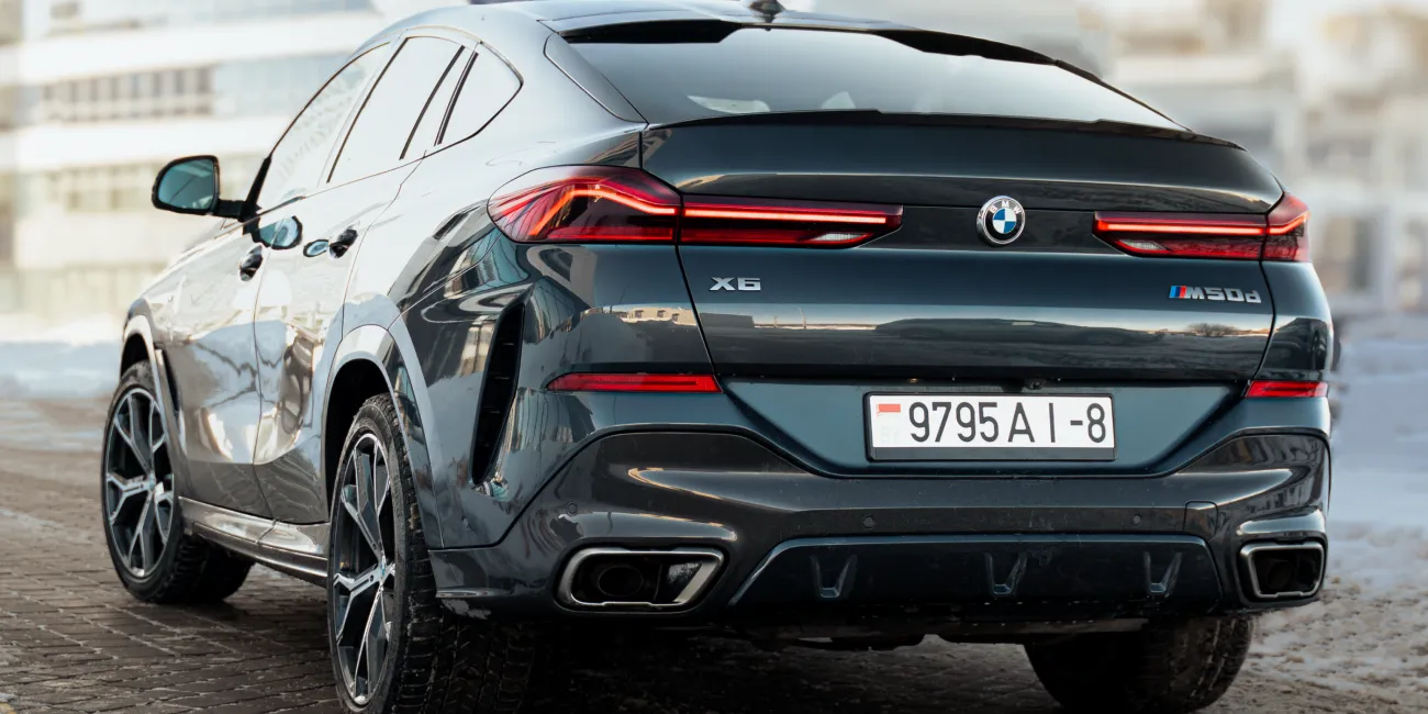BMW X6 M50d 💚
